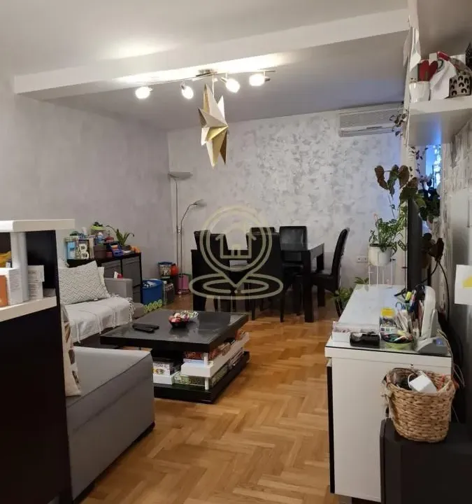 Prodaja, četvorosoban stan, 87m², Kotež 1, Pančevo