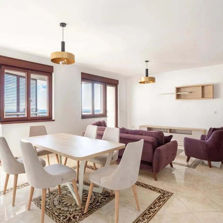 Sale, one bedroom apartment, 52m², Bečići, Budva