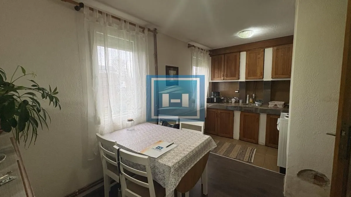 Prodaja, kuća, 131m², Vinorača, Jagodina