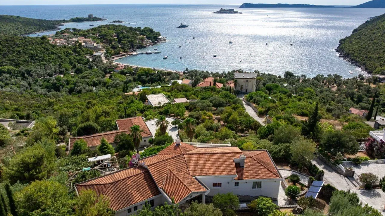 Prodaja, kuća, 560m², Žanjice, Herceg Novi