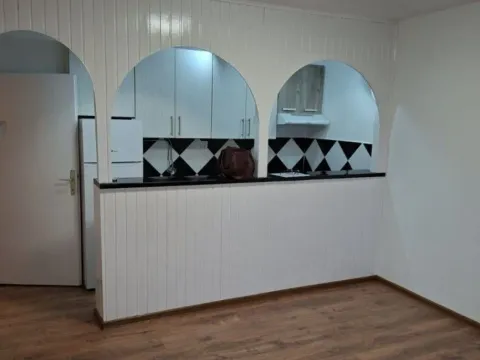 Izdavanje, trosoban stan, 64m², Novi Beograd Blok 9, Novi Beograd Sve Podlokacije - image 6