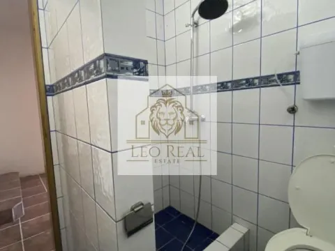 Rent, house, 330m², Dobanovci, Surčin - image 18