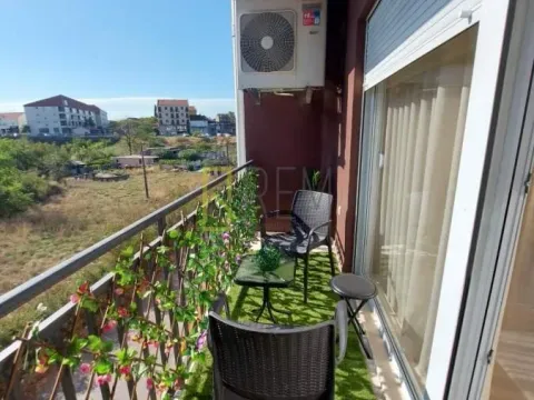 Izdavanje, dvosoban stan, 63m², Drac, Podgorica - image 3