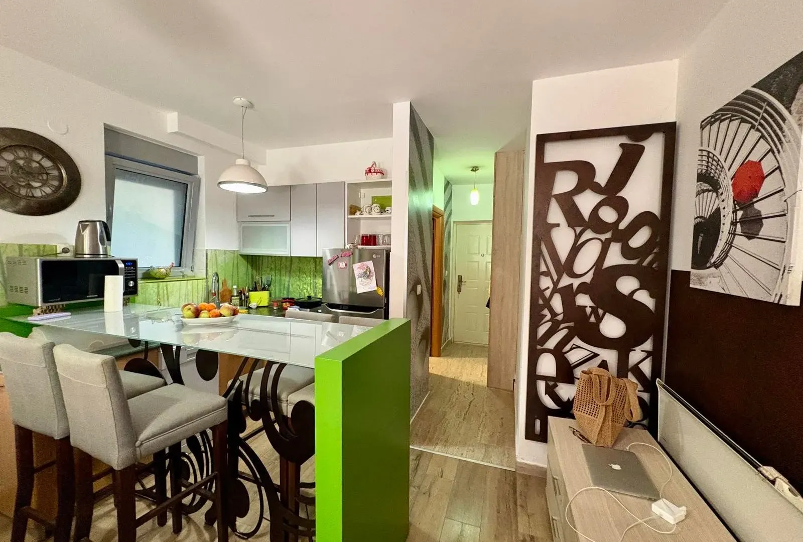 Prodaja, jednosoban stan, 45m², Petrovac, Budva