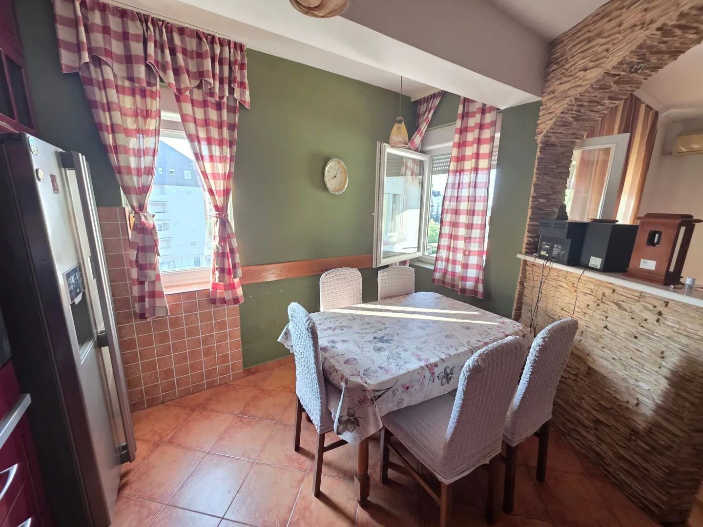Prodaja, dvosoban stan, 73m², Zabjelo, Podgorica