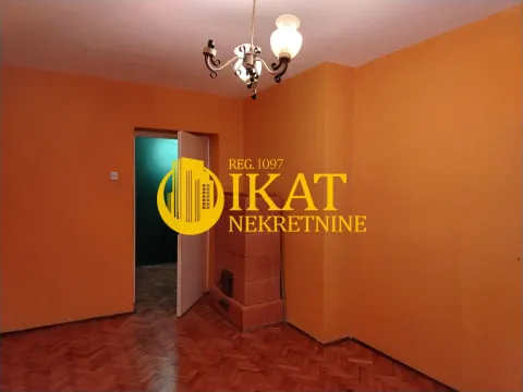 Sale, three bedroom apartment, 65m², Vračar Sve Podlokacije, Beograd