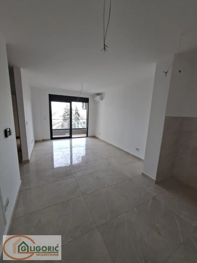Prodaja, dvosoban stan, 43m², Pančevo, Srbija