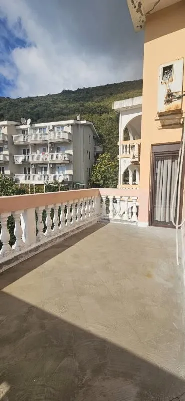 Prodaja, jednosoban stan, 60m², Petrovac, Budva