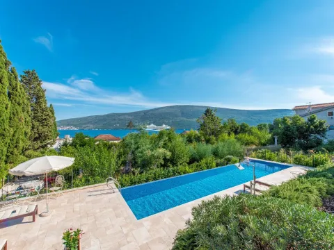 Prodaja, kuća, 198m², Baošići, Herceg Novi - image 3