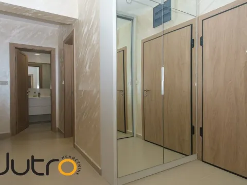 Rent, two bedroom apartment, 75m², Master Kvart, Podgorica - image 8