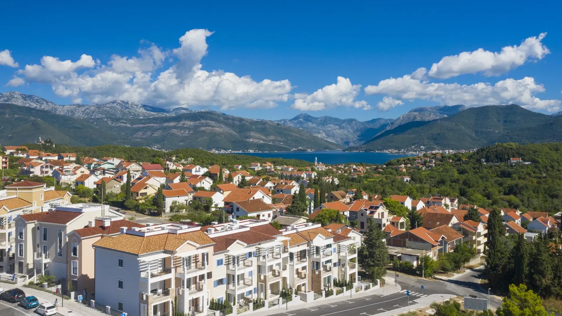 Sale, apartment, 89m², Tivat, Crna Gora