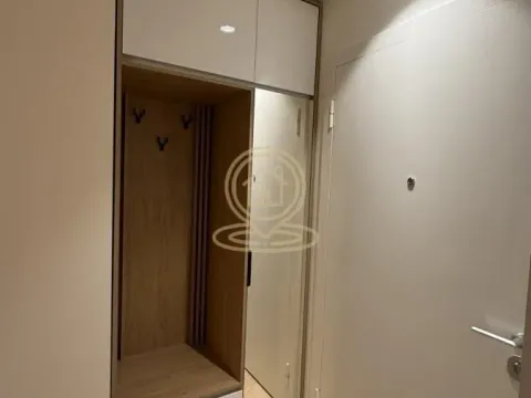 Izdavanje, poslovni prostor, 80m², Savski Venac, Beograd - image 6