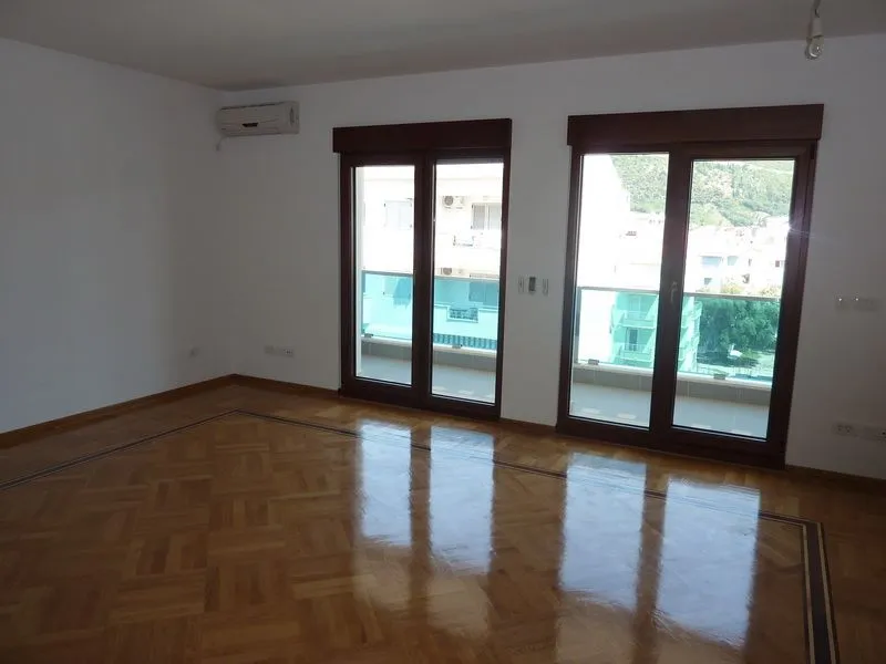 Prodaja, stan, 105m², Budva, Crna Gora