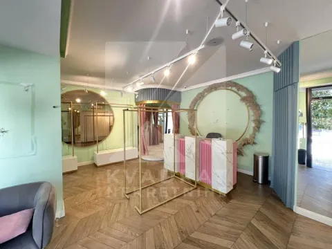 Rent, office space, 32m², Centar, Podgorica - image 1
