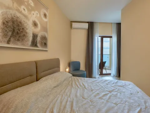 Rent, two bedroom apartment, 58m², Bečići, Budva - image 18