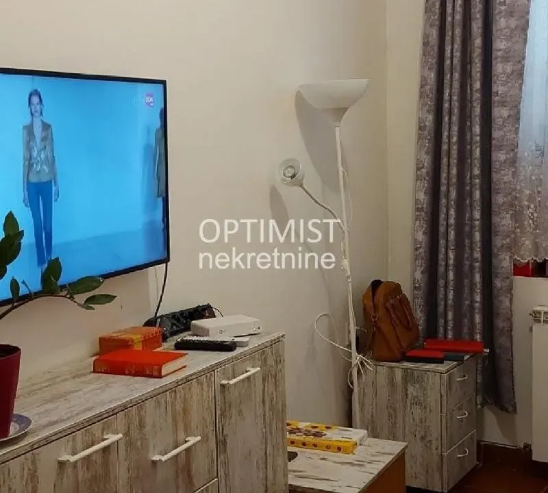 Prodaja, dvosoban stan, 45m², Stari Grad, Beograd