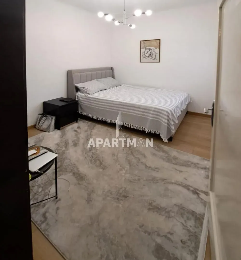 Prodaja, trosoban stan, 71m², Zemun Sve Podlokacije, Beograd