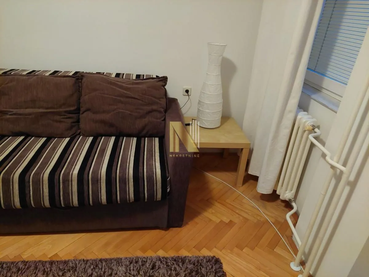 Izdavanje, dvosoban stan, 48m², Grbavica, Novi Sad Sve Podlokacije