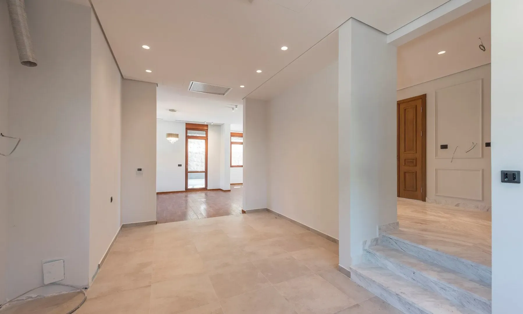 Sale, house, 492m², Mareza, Podgorica
