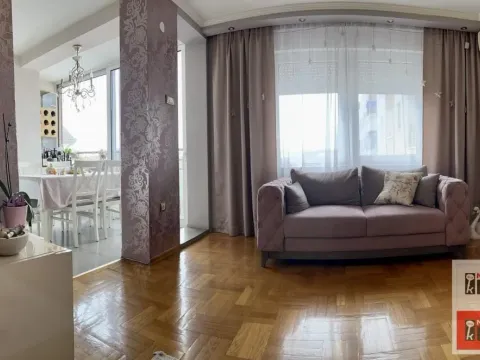 Prodaja, četvorosoban stan, 124m², Grbavica, Novi Sad Sve Podlokacije - image 26