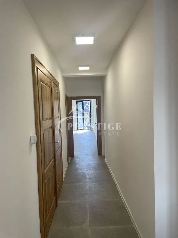Rent, office space, 120m², Centar, Podgorica