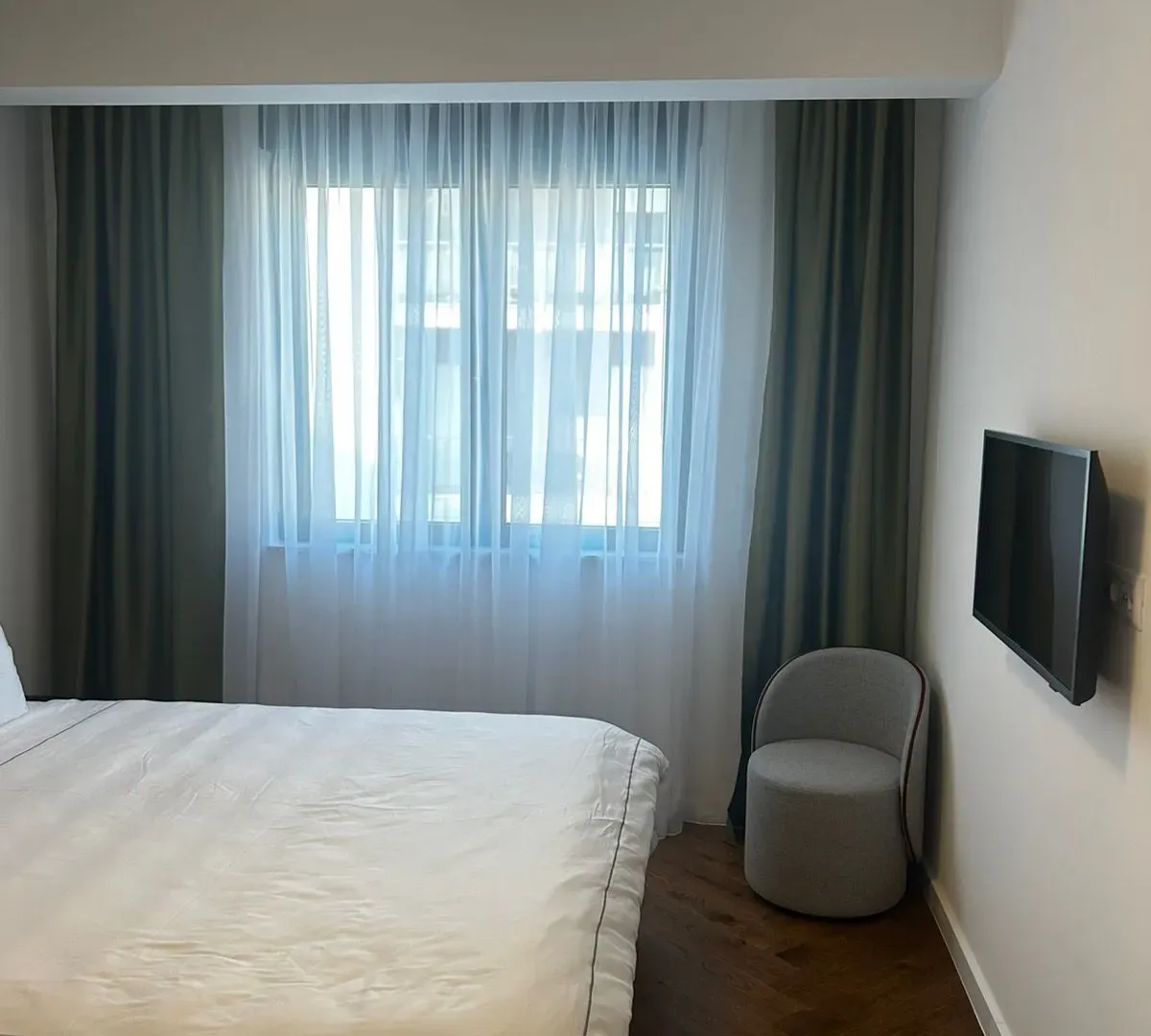 Rent, one bedroom apartment, 42m², Kava, Tivat