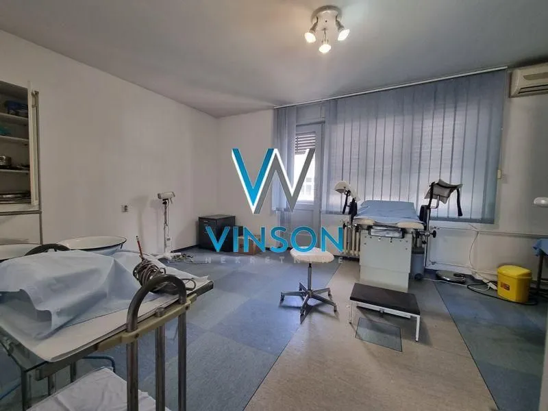 Rent, office space, 80m², Centar, Novi Sad
