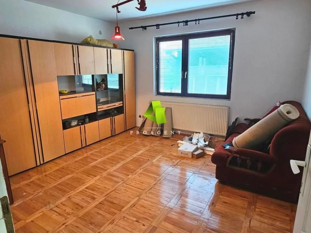 Prodaja, kuća, 285m², Medijana, Niš