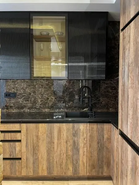 Izdavanje, trosoban stan, 90m², Grbavica, Novi Sad Sve Podlokacije