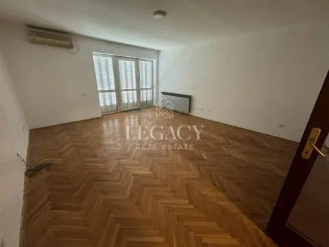 Prodaja, kuća, 600m², Voždovačka Crkva, Voždovac Sve Podlokacije - image 15