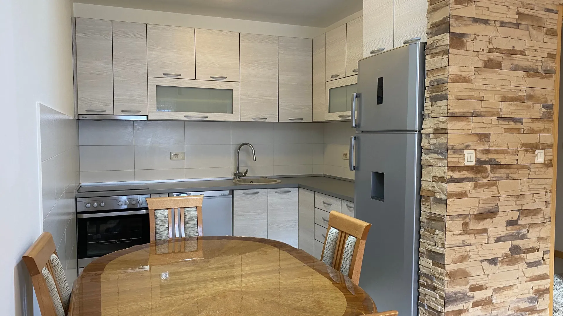 Rent, one bedroom apartment, 45m², Stari Aerodrom, Podgorica