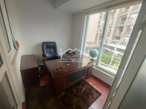Prodaja, trosoban stan, 115m², Centar, Smederevo - image 12