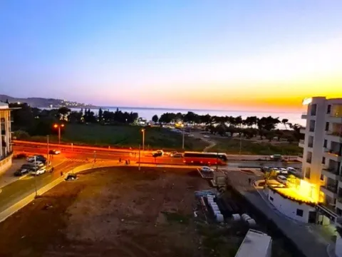 Izdavanje, trosoban stan, 100m², Šušanj, Bar - image 6