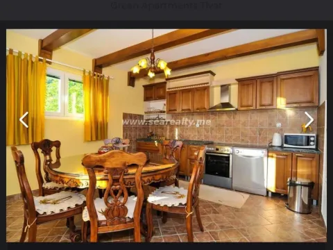 Izdavanje, stan, 200m², Tivat, Crna Gora - image 6