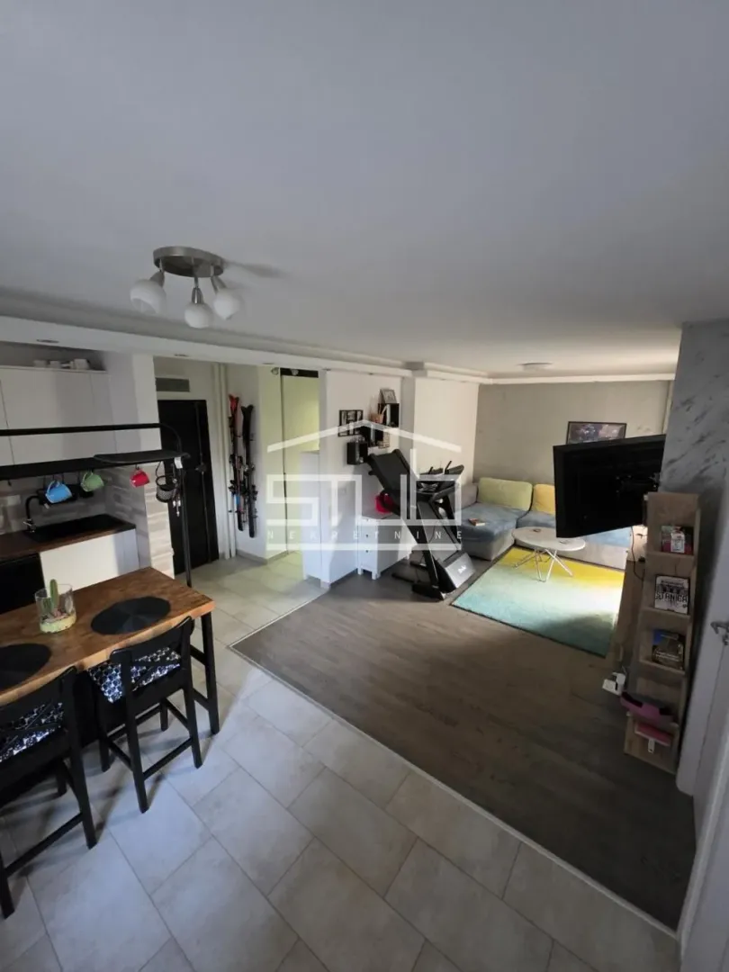 Sale, three bedroom apartment, 62m², Čukarica, Beograd