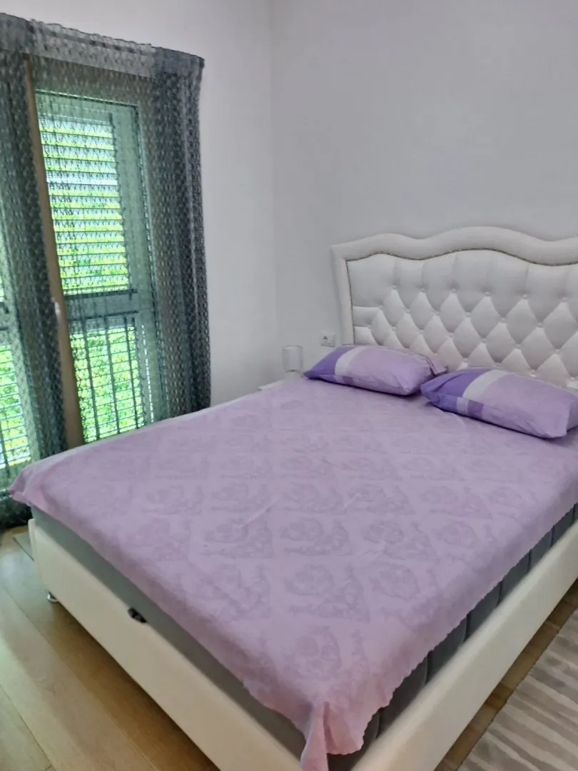Rent, two bedroom apartment, 61m², Pržno, Budva