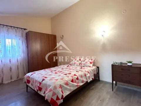 Izdavanje, kuća, 160m², Gornja Gorica, Podgorica - image 8