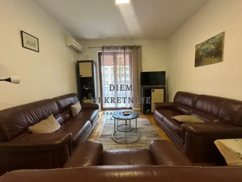 Izdavanje, jednosoban stan, 47m², Preko Morače, Podgorica - image 14
