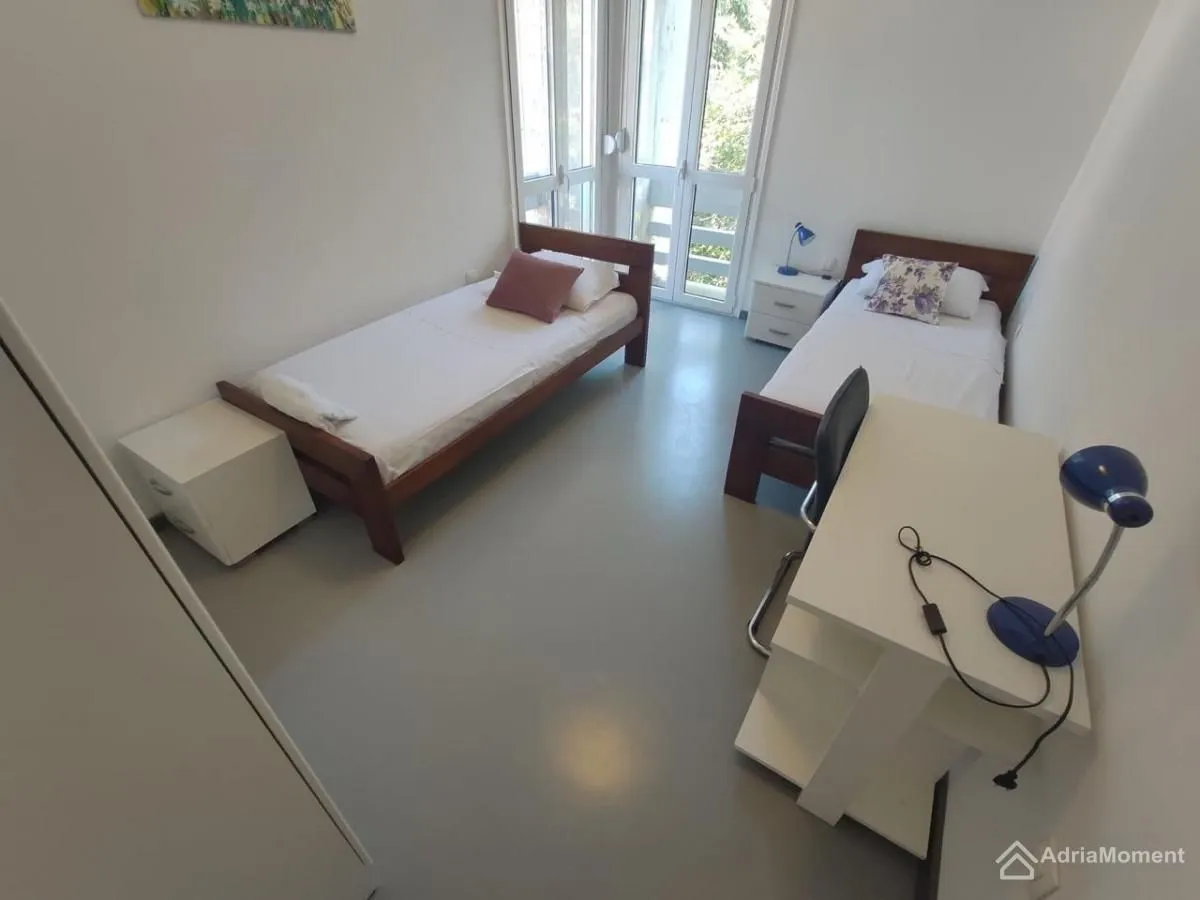 Sale, three bedroom apartment, 80m², Petrovac, Budva