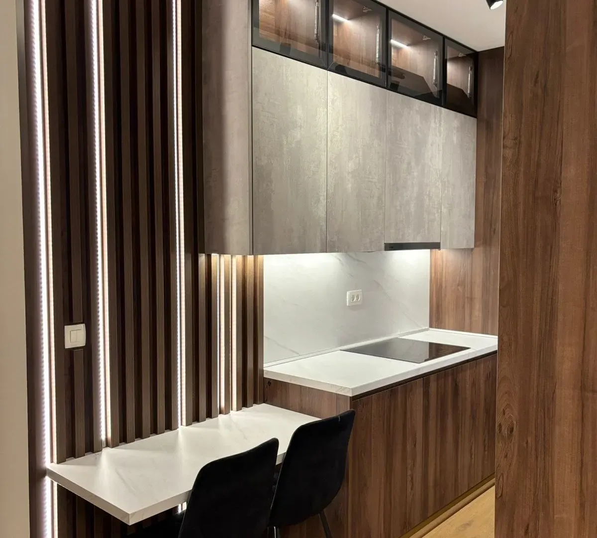 Izdavanje, jednosoban stan, 68m², Donja Lastva, Tivat