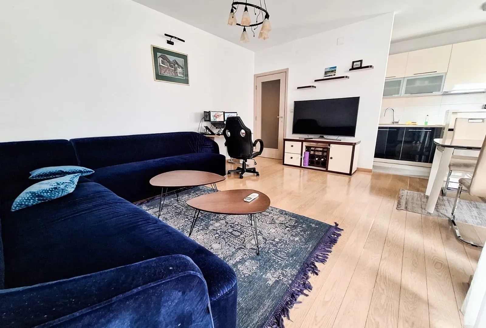 Rent, two bedroom apartment, 72m², City Kvart, Podgorica