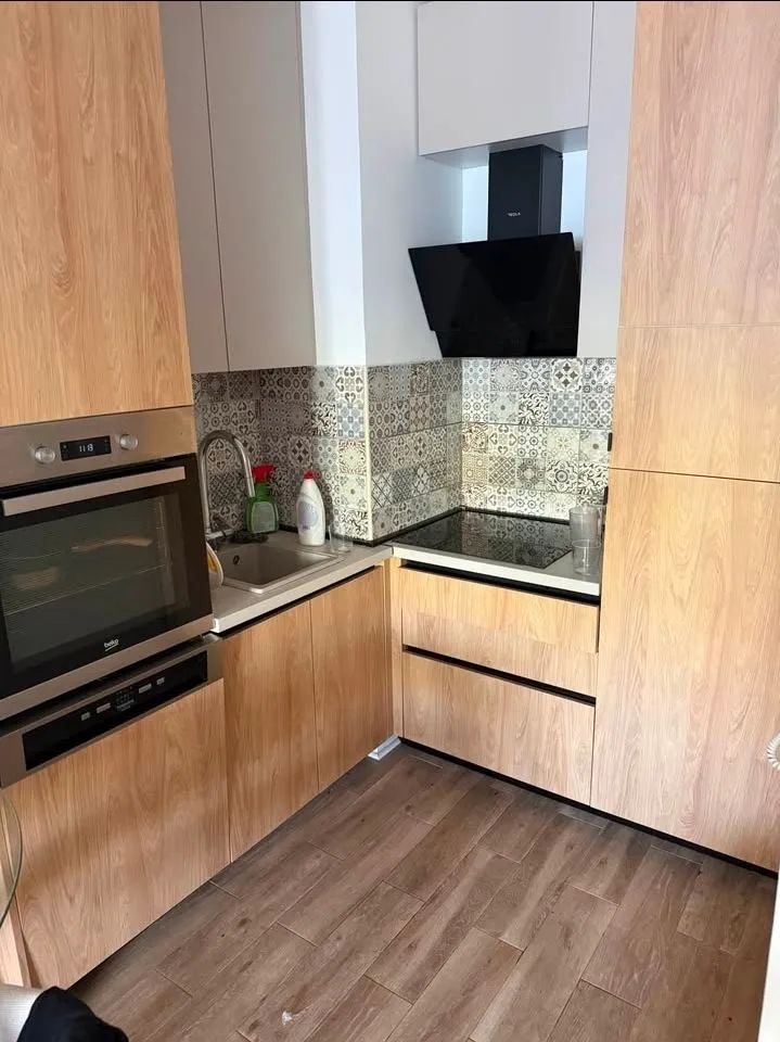 Prodaja, jednosoban stan, 41m², Stari Aerodrom, Podgorica