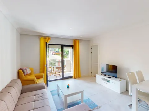 Prodaja, jednosoban stan, 55m², Luštica Bay, Tivat - image 2