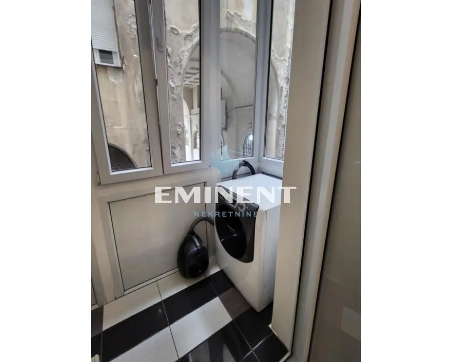 Rent, apartment, 45m², Stari Grad, Beograd