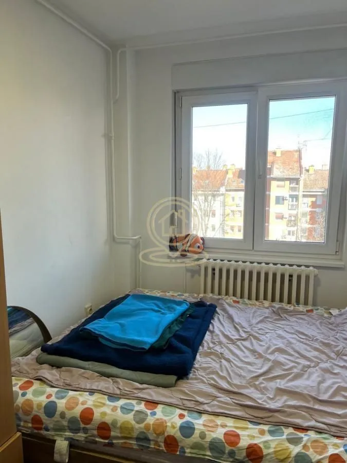 Prodaja, trosoban stan, 62m², Novo naselje, Novi Sad