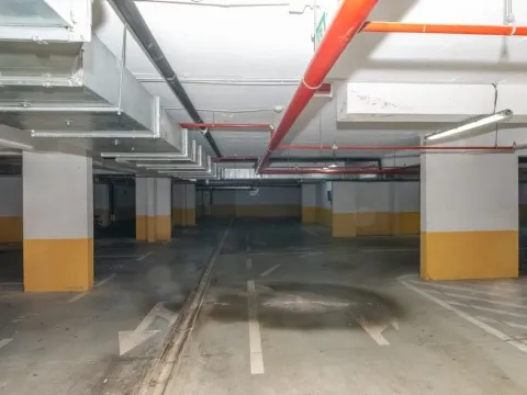 Prodaja, trosoban stan, 90m², Gornja Gorica, Podgorica - image 19