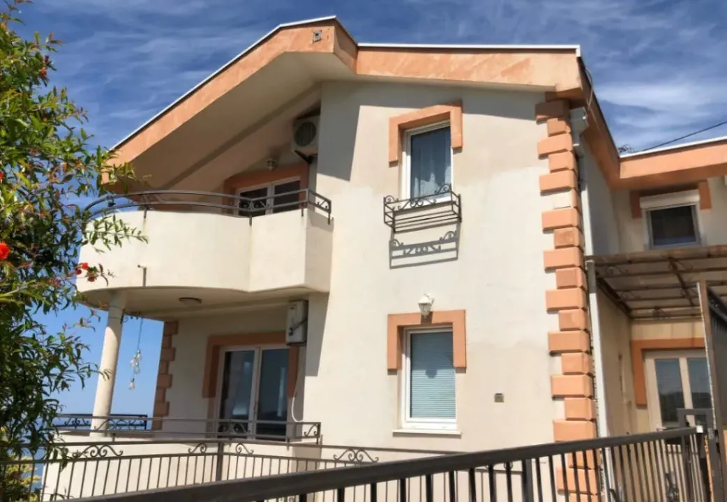 Sale, house, 131m², Dobre Vode, Bar