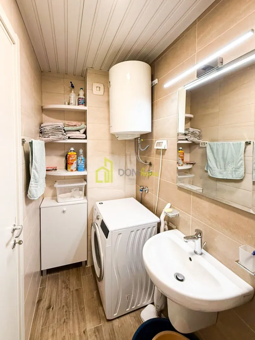 Rent, two bedroom apartment, 65m², City Kej, Podgorica