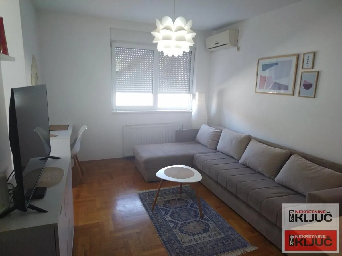 Prodaja, jednosoban stan, 24m², Kej, Novi Sad Sve Podlokacije