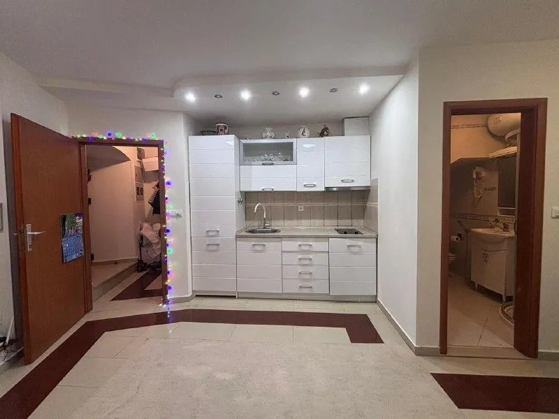Sale, house, 70m², Centar, Budva